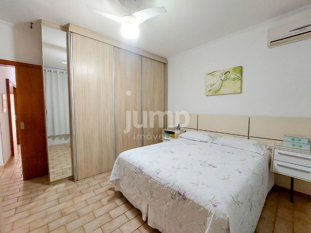 Casa à venda com 3 quartos, 166m² - Foto 12