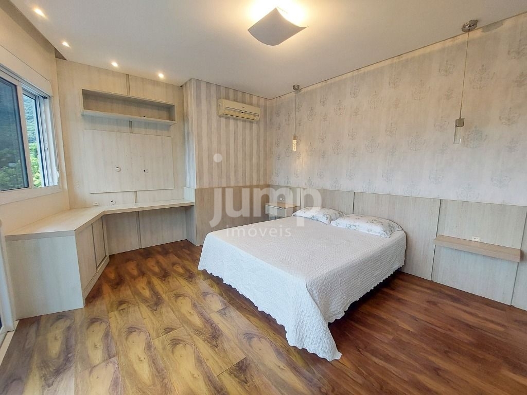 Casa à venda com 3 quartos, 350m² - Foto 19