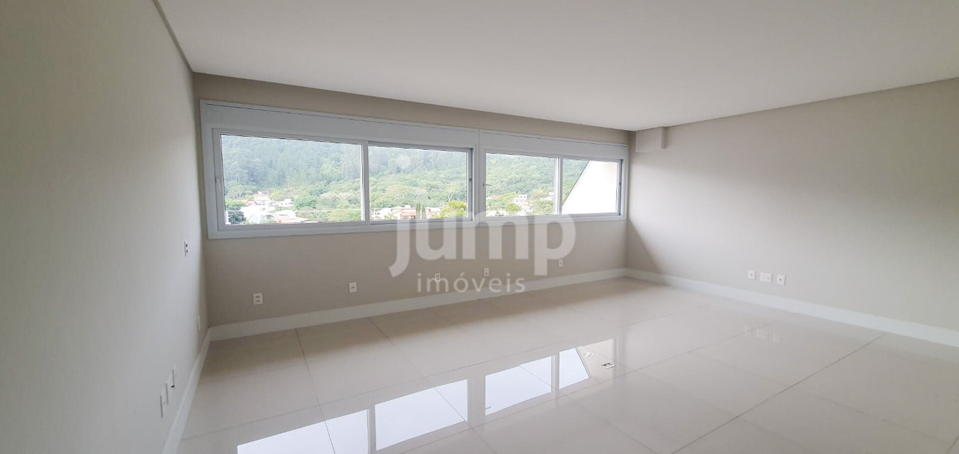 Apartamento à venda com 5 quartos, 301m² - Foto 3