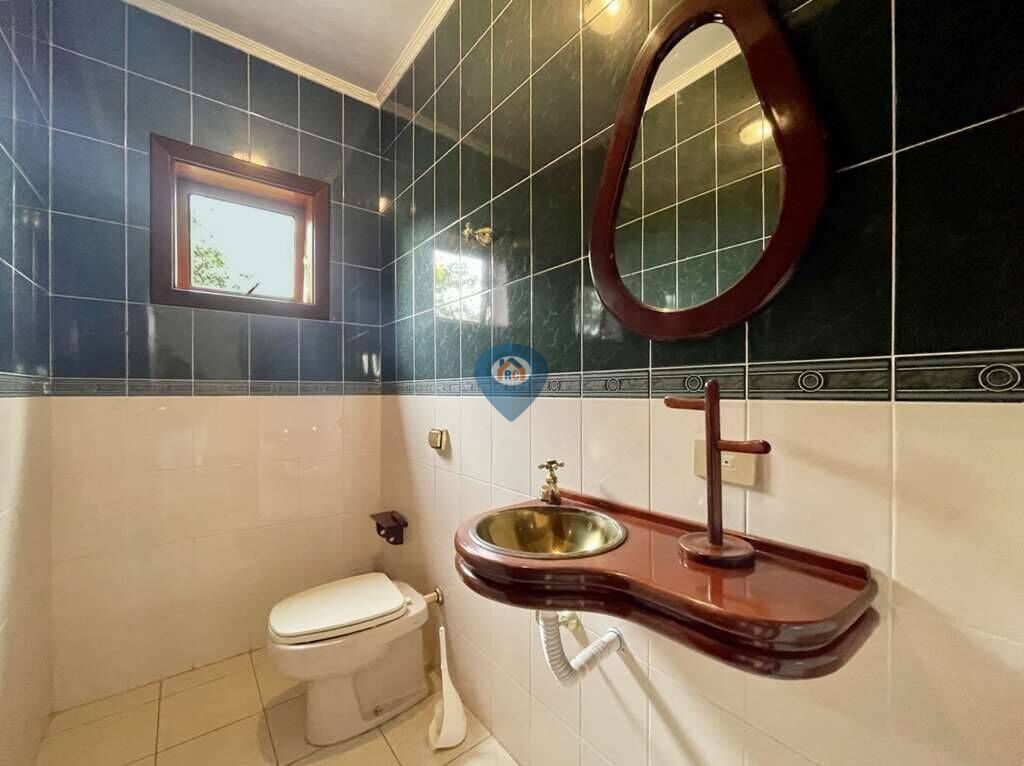 Casa à venda com 4 quartos, 356m² - Foto 20