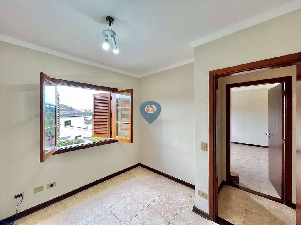 Casa à venda com 4 quartos, 356m² - Foto 47