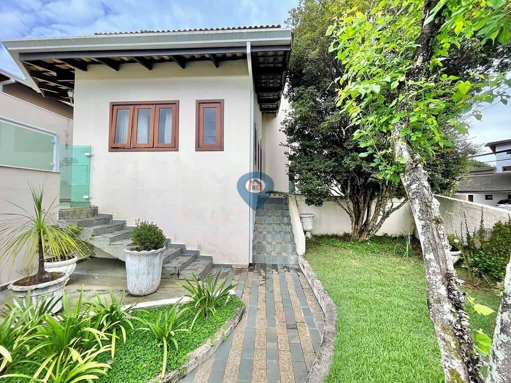 Casa à venda com 4 quartos, 356m² - Foto 6