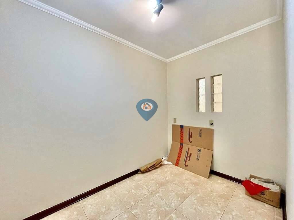 Casa à venda com 4 quartos, 356m² - Foto 48