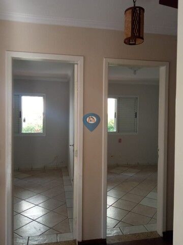 Casa à venda com 3 quartos, 220m² - Foto 16