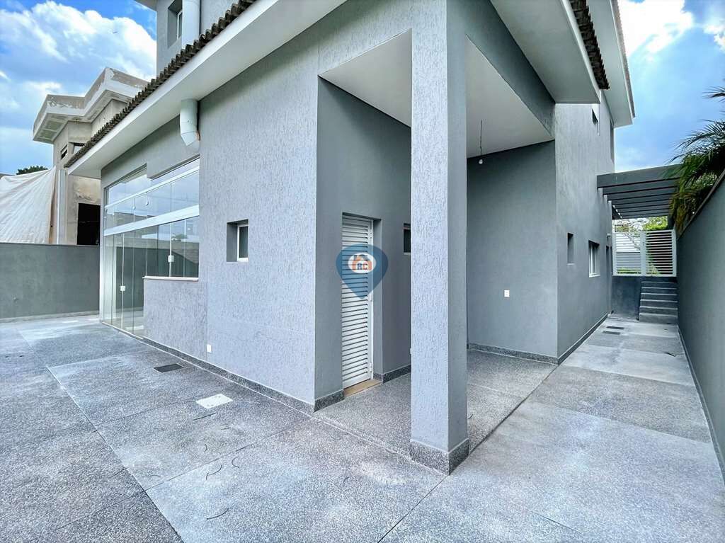 Casa à venda com 3 quartos, 271m² - Foto 39