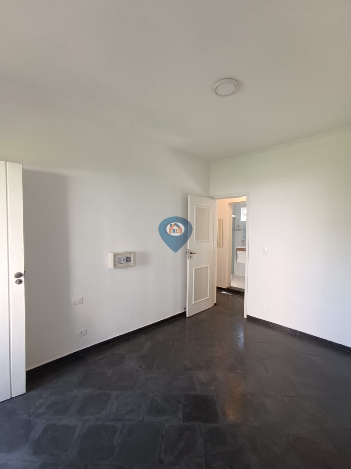 Casa à venda com 4 quartos, 139m² - Foto 9