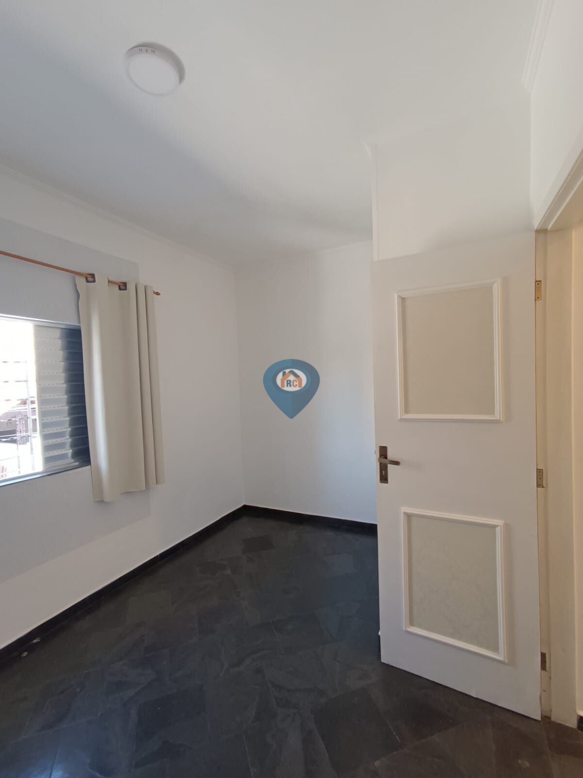 Casa à venda com 4 quartos, 139m² - Foto 12