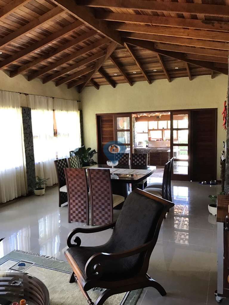 Casa à venda com 4 quartos, 700m² - Foto 3