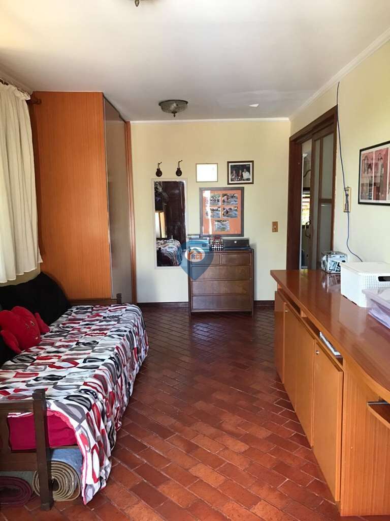 Casa à venda com 4 quartos, 700m² - Foto 15