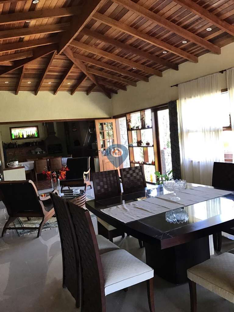 Casa à venda com 4 quartos, 700m² - Foto 30