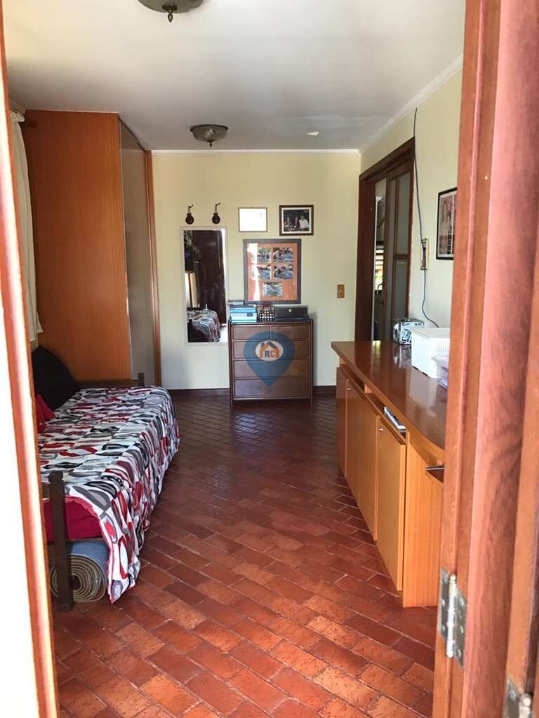 Casa à venda com 4 quartos, 700m² - Foto 21