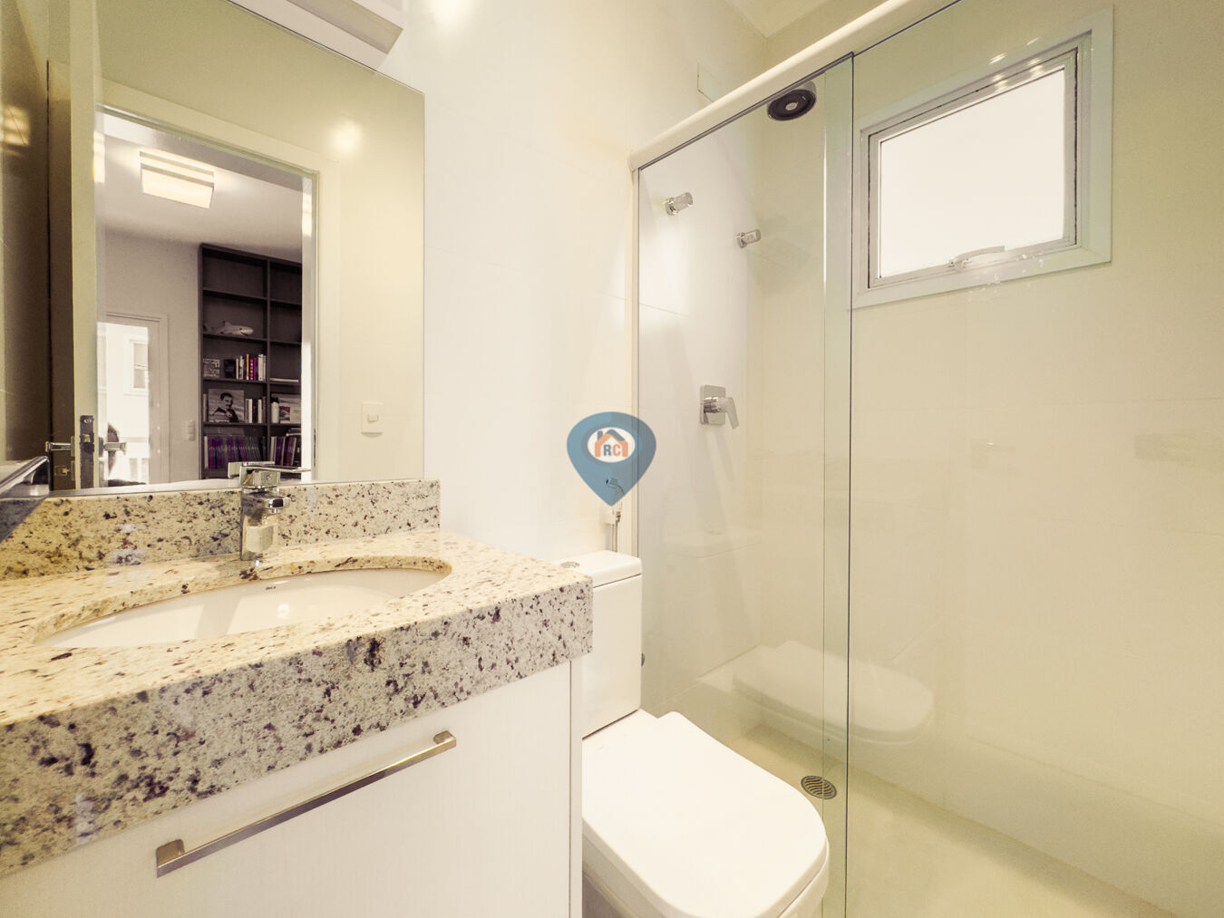 Casa de Condomínio à venda com 4 quartos, 250m² - Foto 15
