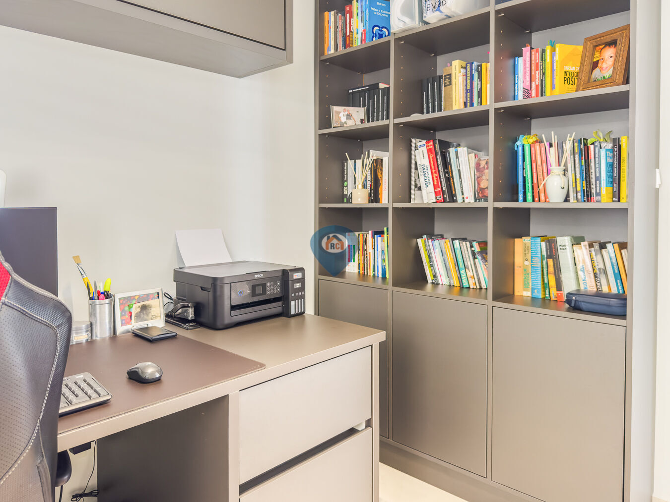 Casa de Condomínio à venda com 4 quartos, 250m² - Foto 11