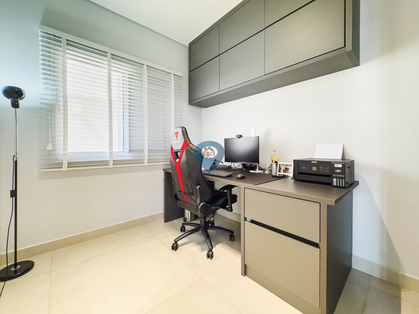 Casa de Condomínio à venda com 4 quartos, 250m² - Foto 10