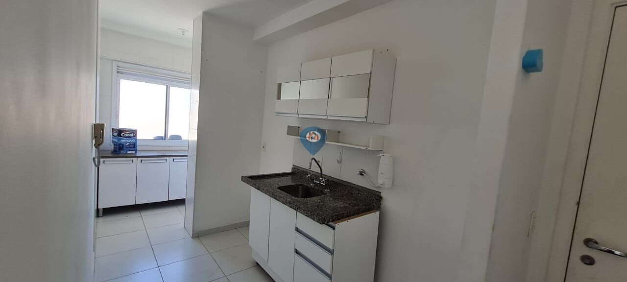 Apartamento à venda com 2 quartos, 58m² - Foto 6