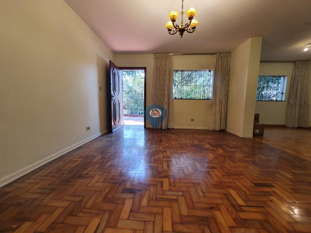 Casa à venda com 3 quartos, 250m² - Foto 18