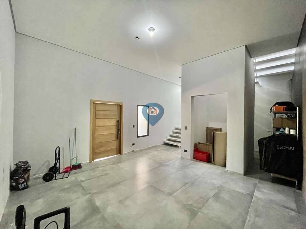 Casa à venda com 3 quartos, 269m² - Foto 16