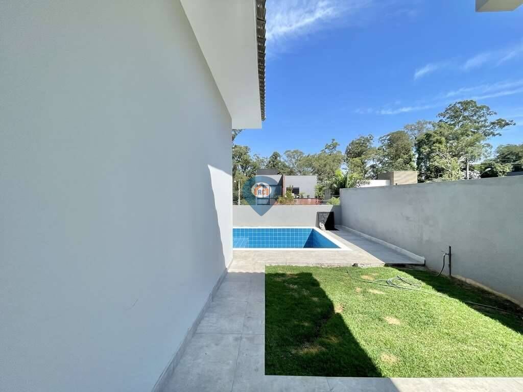 Casa à venda com 3 quartos, 269m² - Foto 48