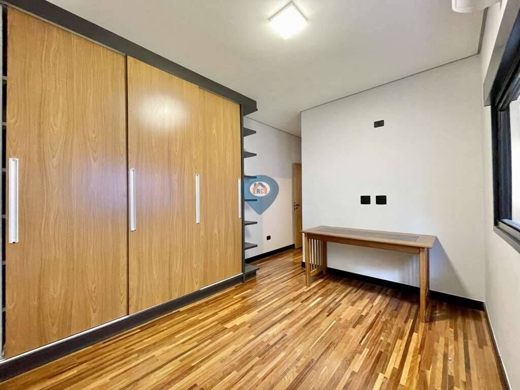 Casa à venda com 3 quartos, 269m² - Foto 49