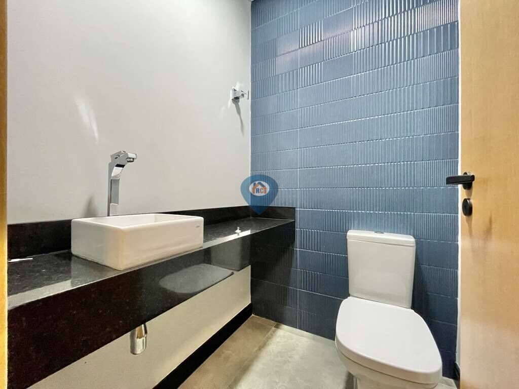 Casa à venda com 3 quartos, 269m² - Foto 26