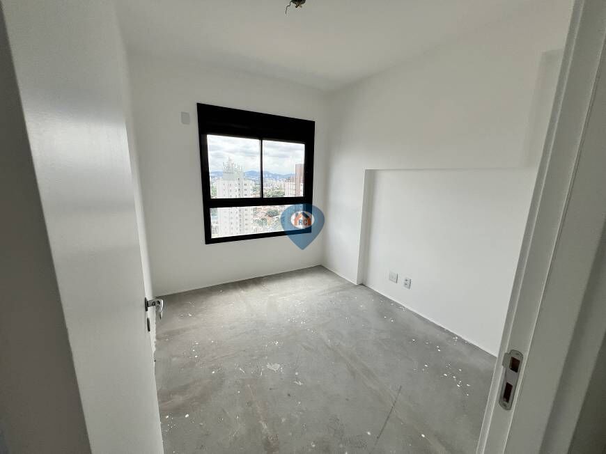 Apartamento à venda com 3 quartos, 218m² - Foto 9