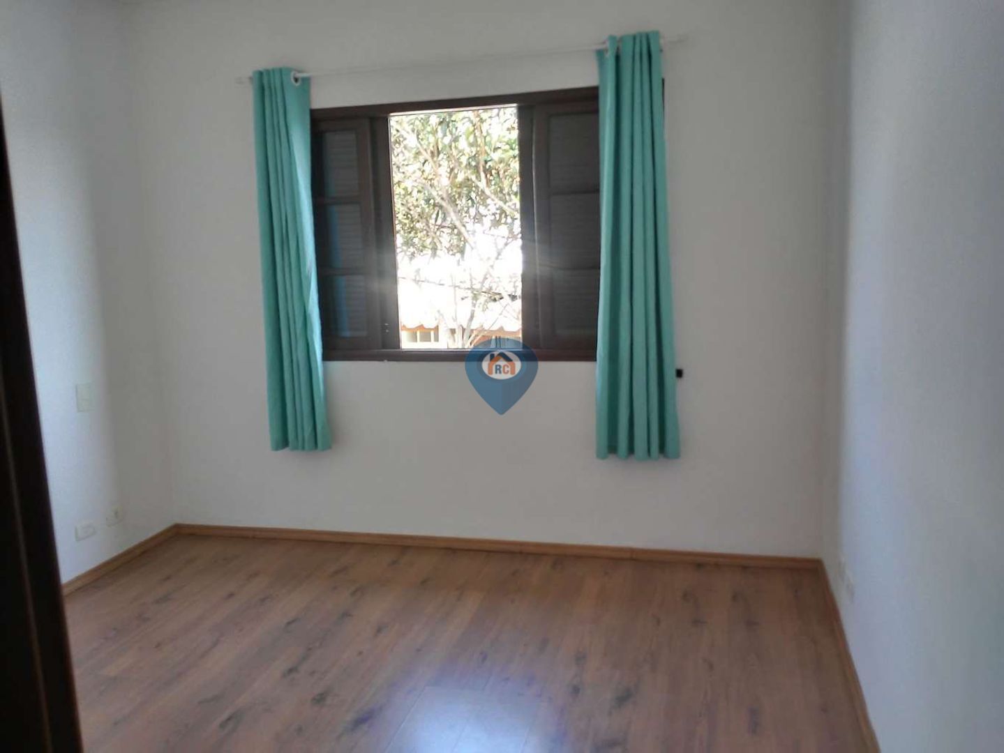 Casa à venda com 2 quartos, 108m² - Foto 5