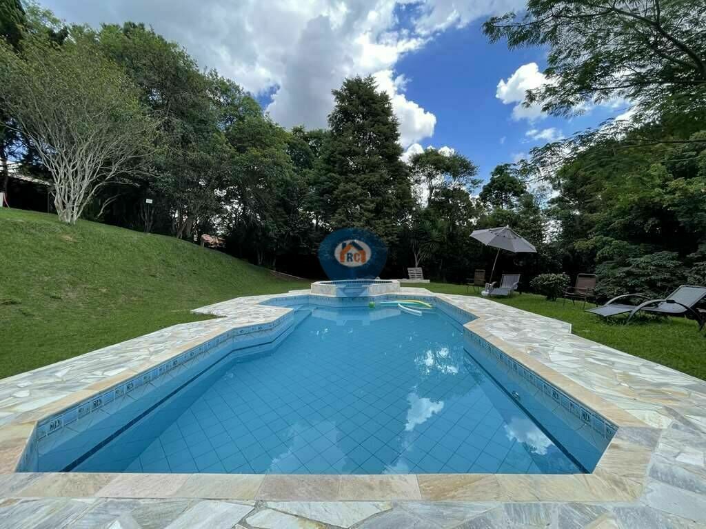 Casa de Condomínio para alugar com 3 quartos, 590m² - Foto 41