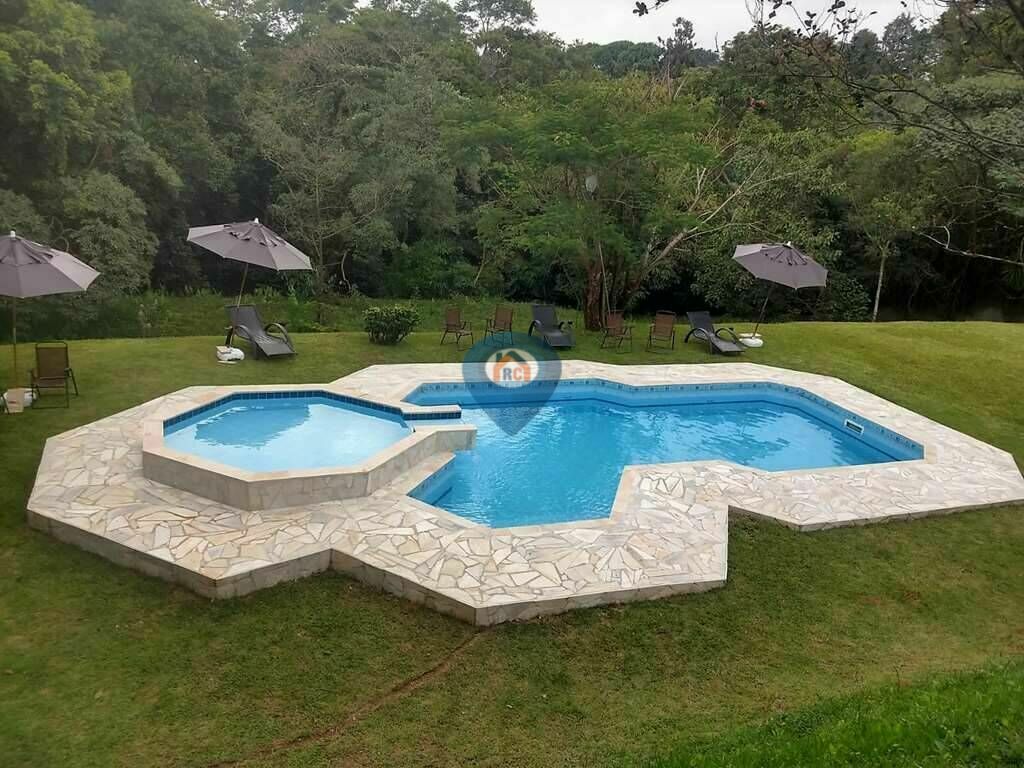 Casa de Condomínio para alugar com 3 quartos, 590m² - Foto 43