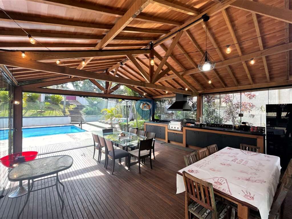 Casa à venda com 4 quartos, 850m² - Foto 43