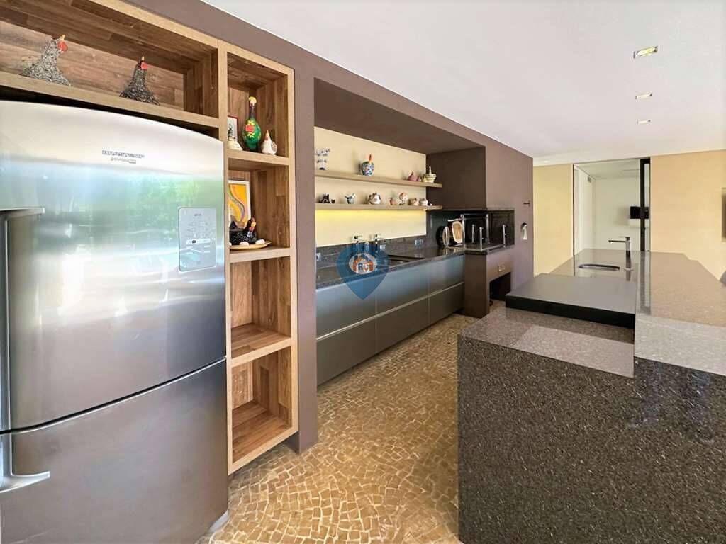 Casa à venda com 5 quartos, 726m² - Foto 18