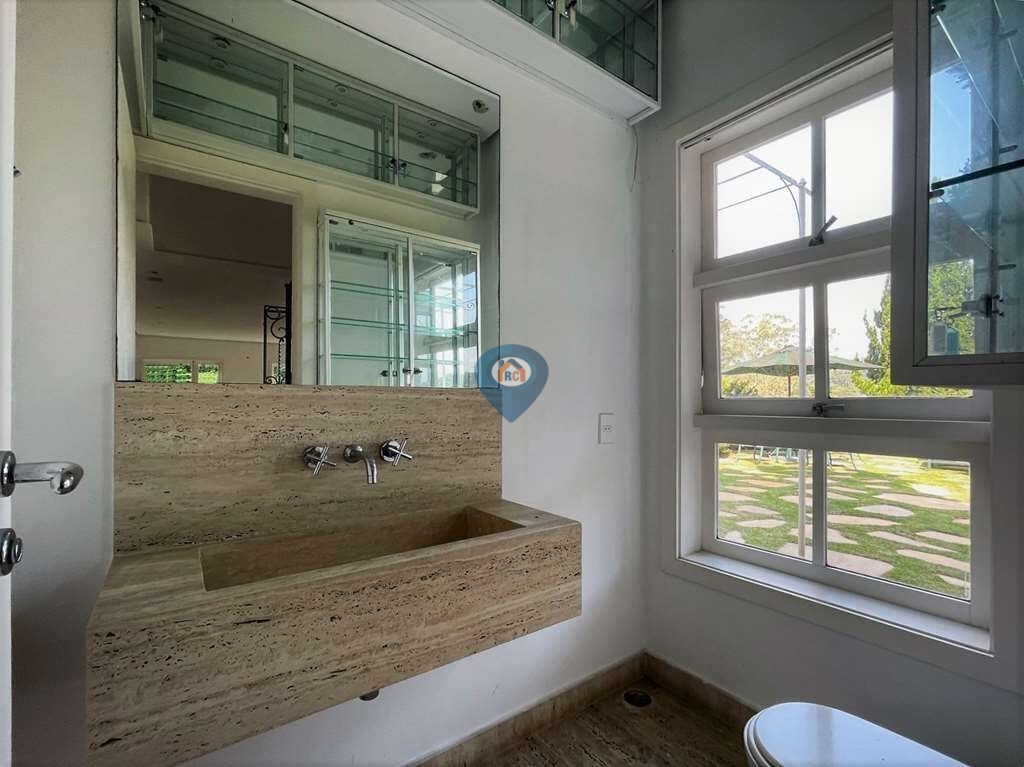 Casa para alugar com 6 quartos, 659m² - Foto 14