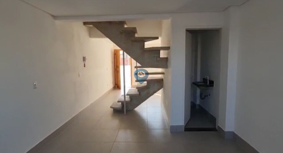 Sobrado à venda com 2 quartos, 135m² - Foto 4