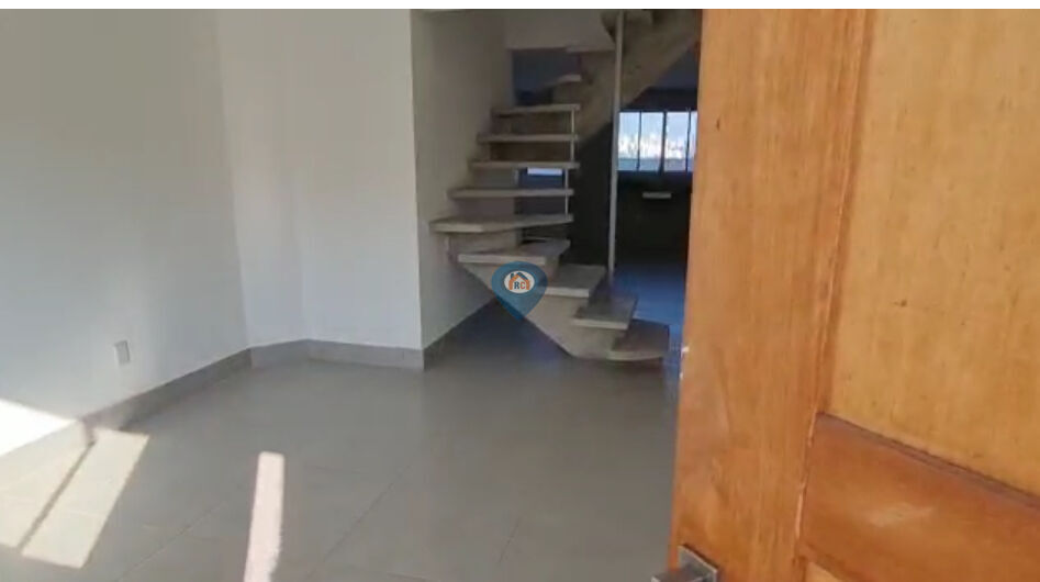 Sobrado à venda com 2 quartos, 135m² - Foto 6