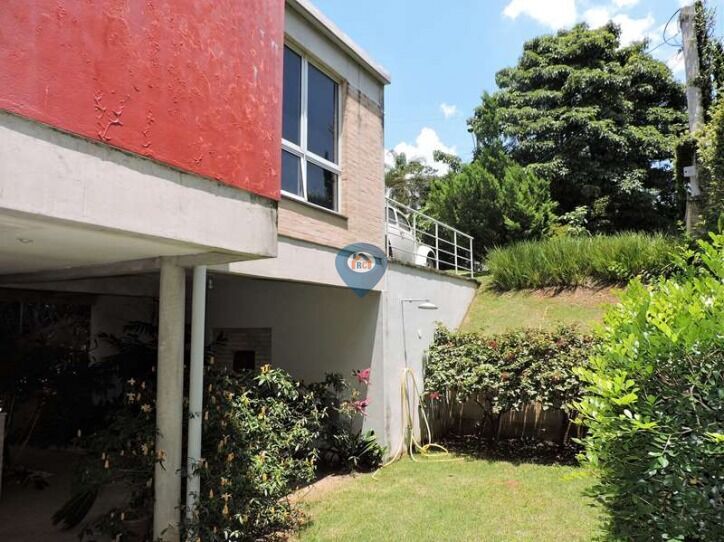 Casa de Condomínio à venda com 3 quartos, 275m² - Foto 28