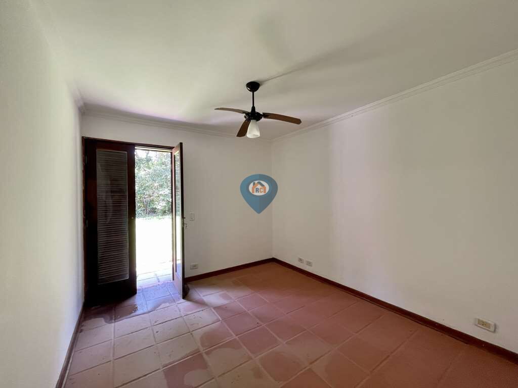 Casa à venda com 7 quartos, 610m² - Foto 23