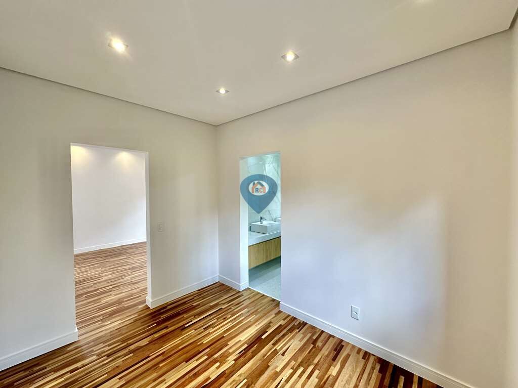 Casa, 3 quartos, 326 m² - Foto 22