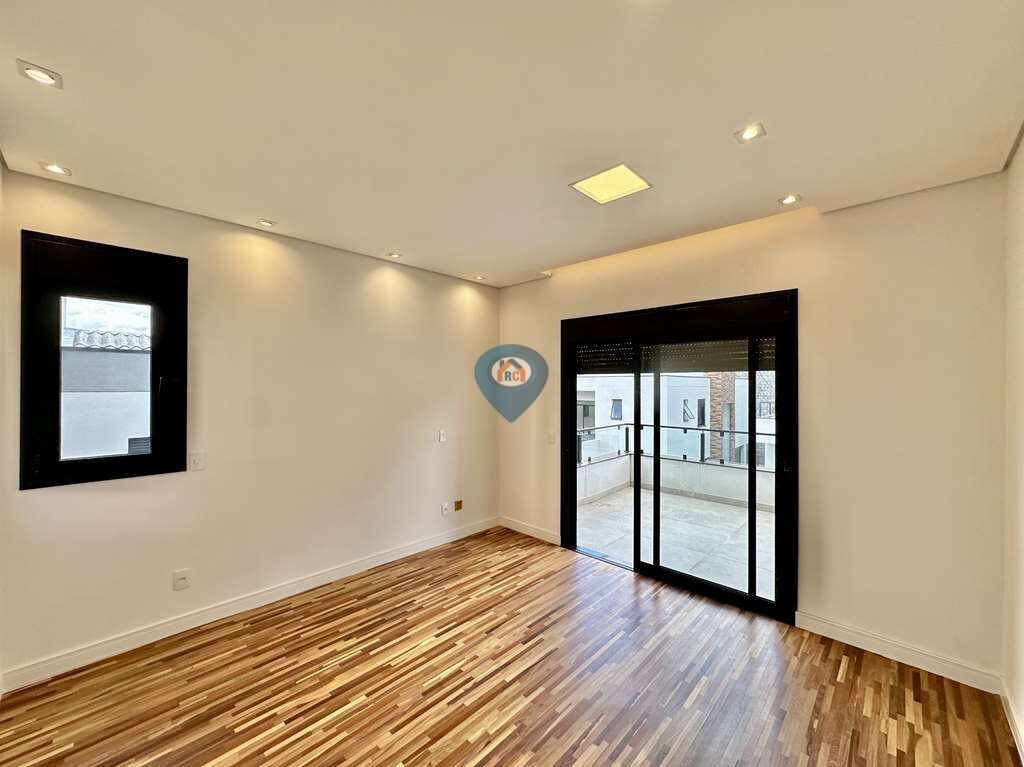 Casa, 3 quartos, 326 m² - Foto 19