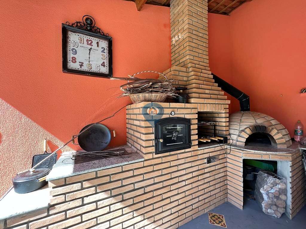 Casa à venda com 4 quartos, 350m² - Foto 38