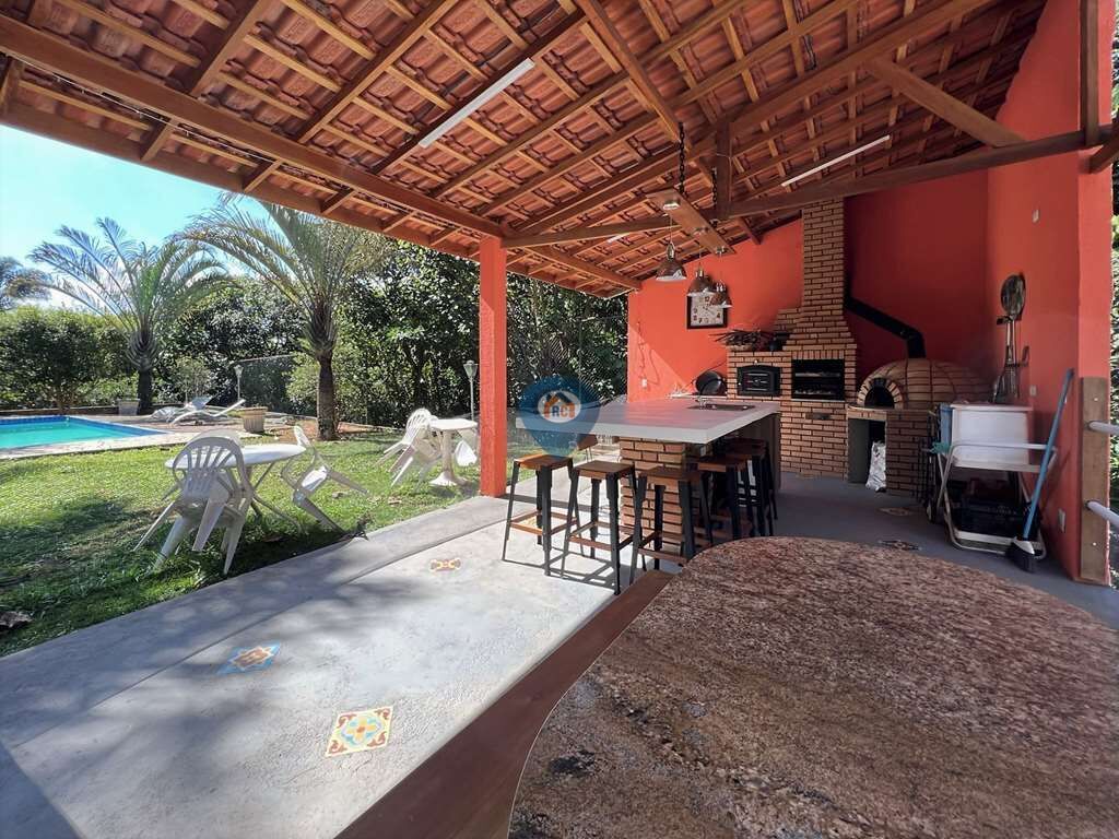 Casa à venda com 4 quartos, 350m² - Foto 40