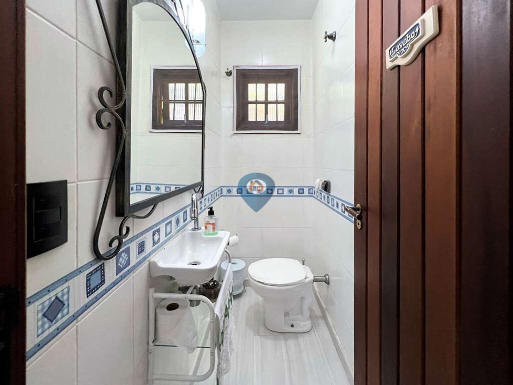 Casa à venda com 4 quartos, 350m² - Foto 18