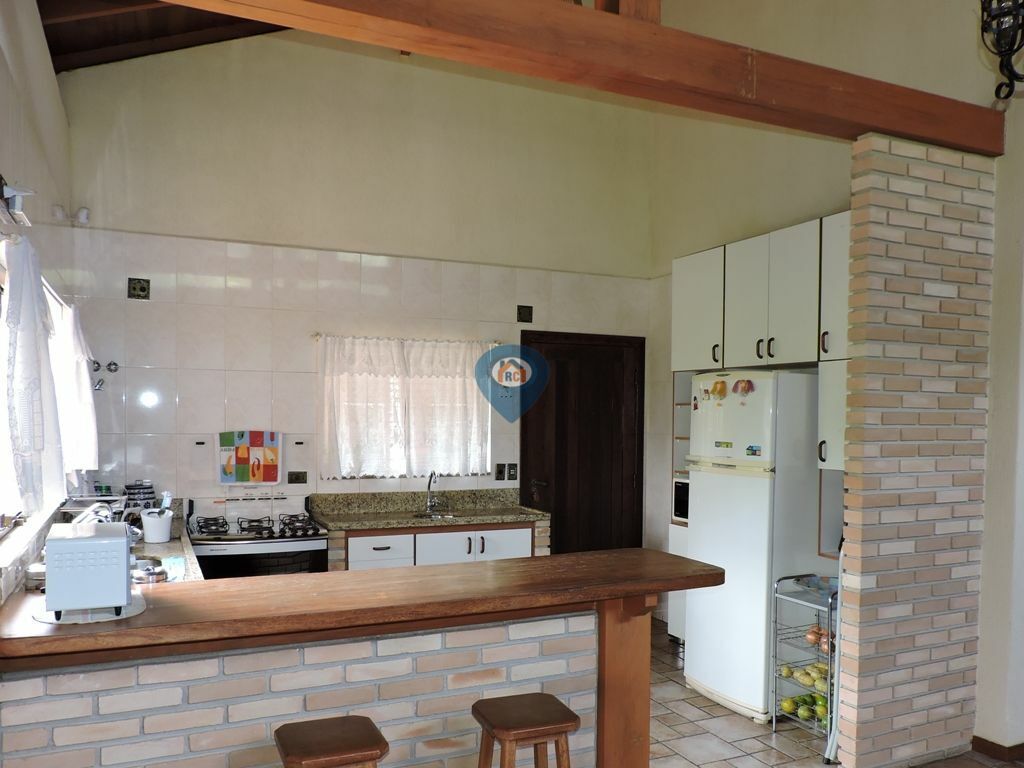 Casa de Condomínio à venda com 5 quartos, 530m² - Foto 8