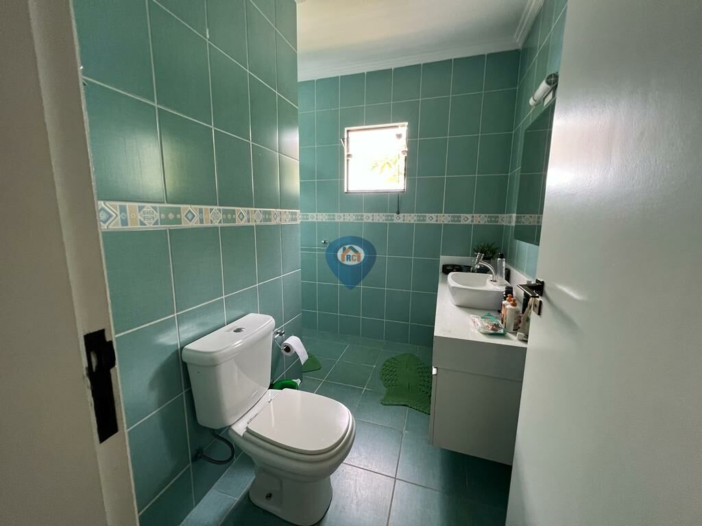 Casa de Condomínio à venda com 3 quartos, 230m² - Foto 13