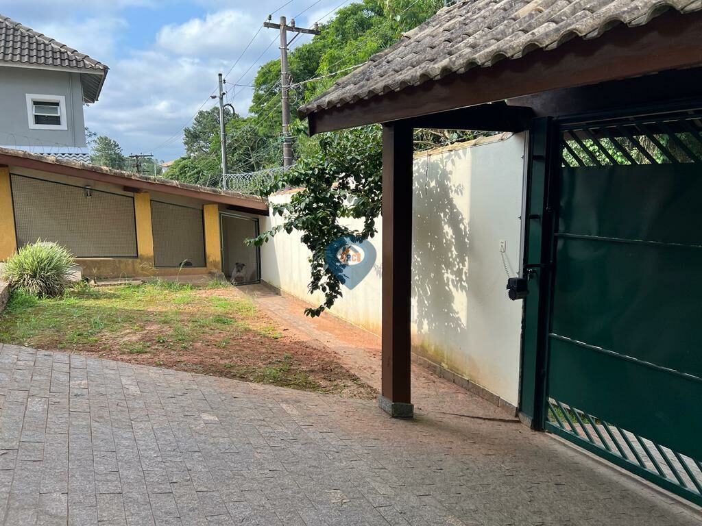 Casa de Condomínio à venda com 3 quartos, 230m² - Foto 11