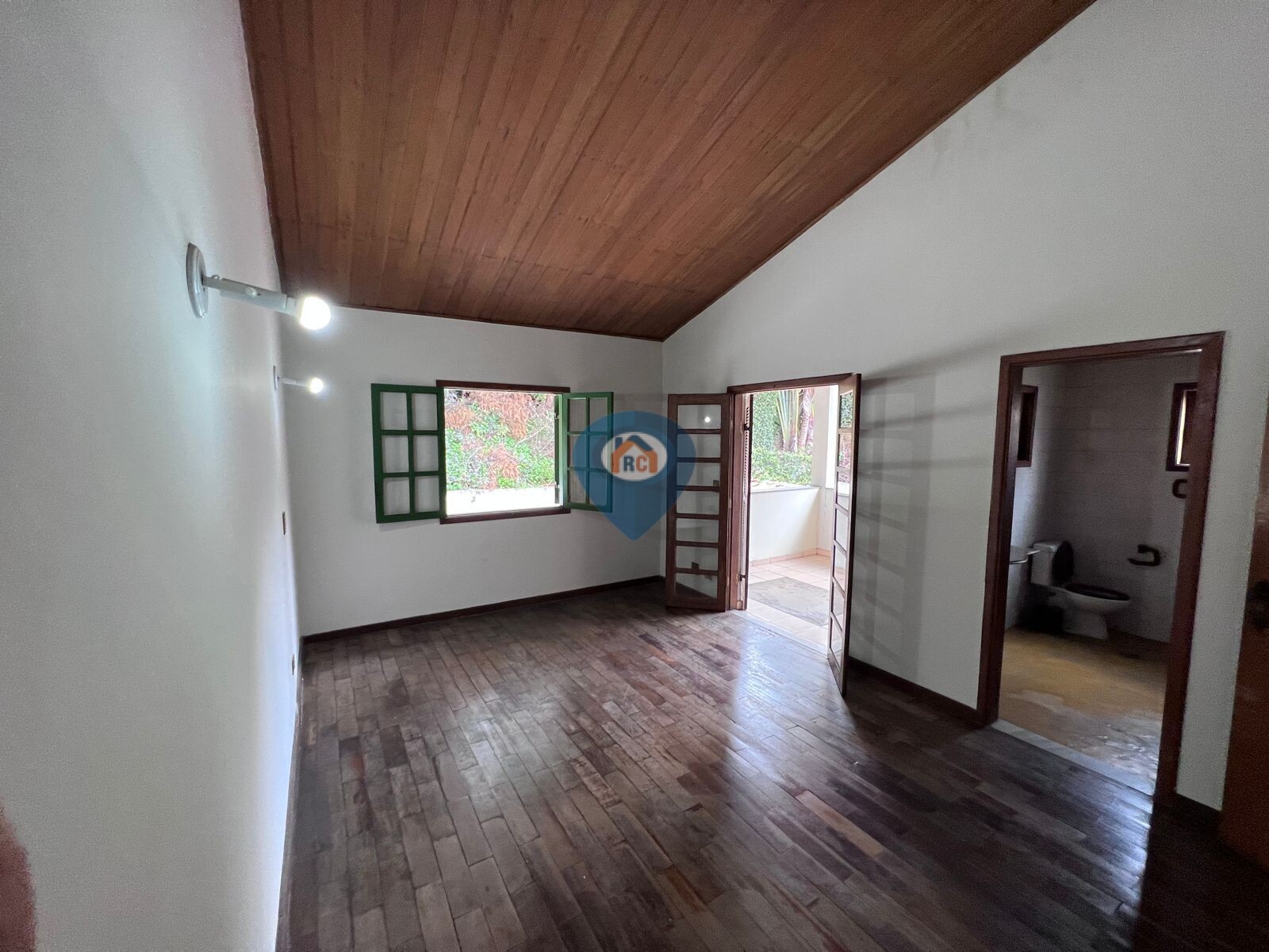 Casa à venda com 3 quartos, 171m² - Foto 12