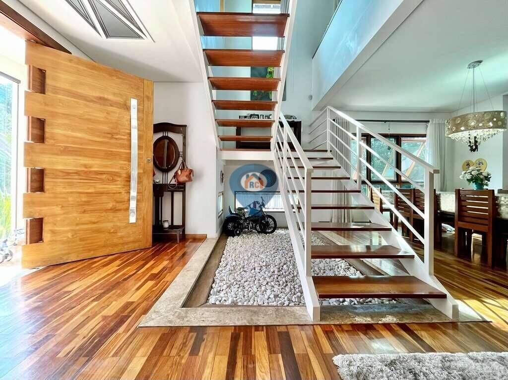 Casa à venda com 3 quartos, 947m² - Foto 13