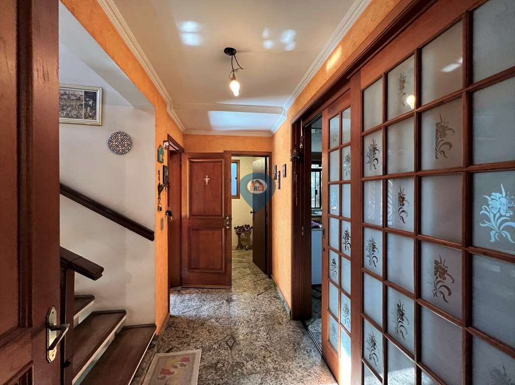 Casa à venda com 4 quartos, 342m² - Foto 14