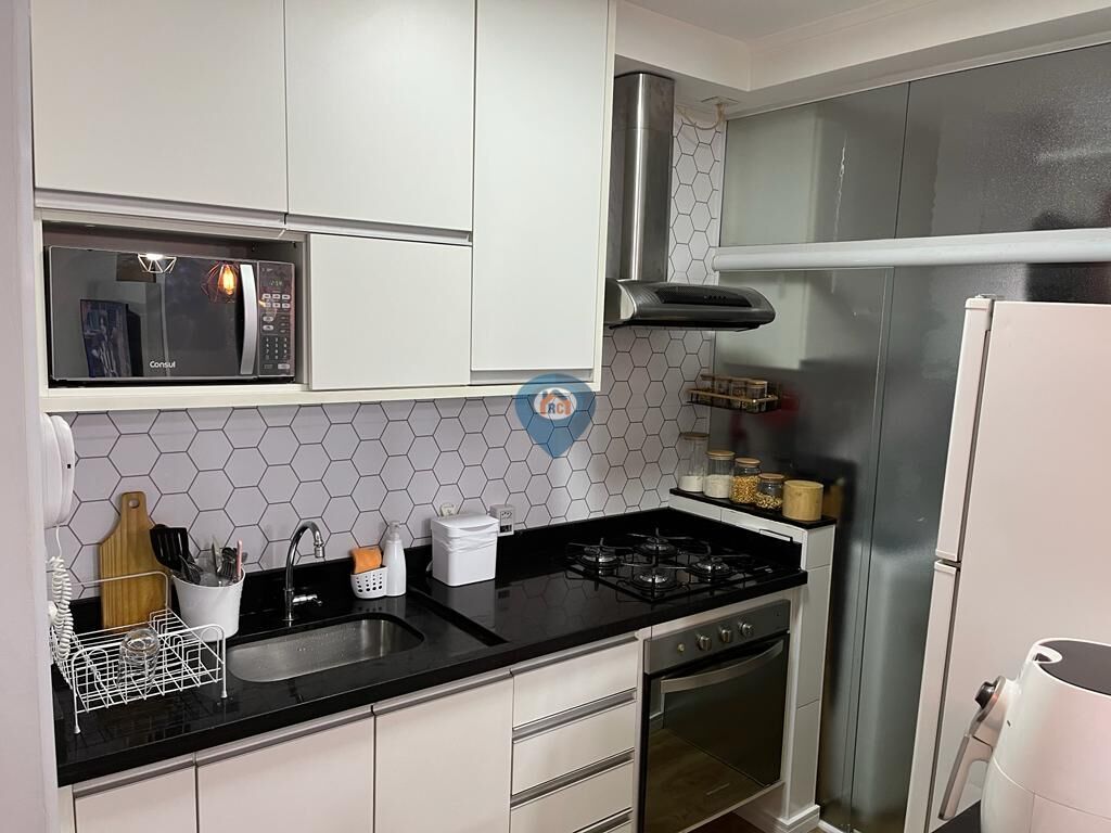 Apartamento à venda com 3 quartos, 70m² - Foto 9