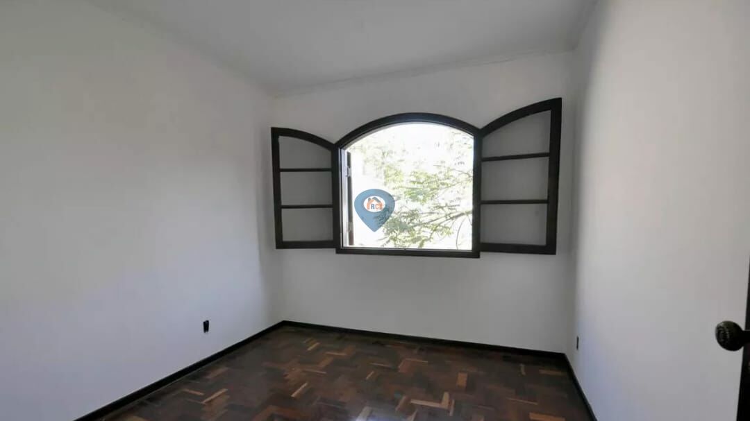 Sobrado à venda com 5 quartos, 266m² - Foto 14