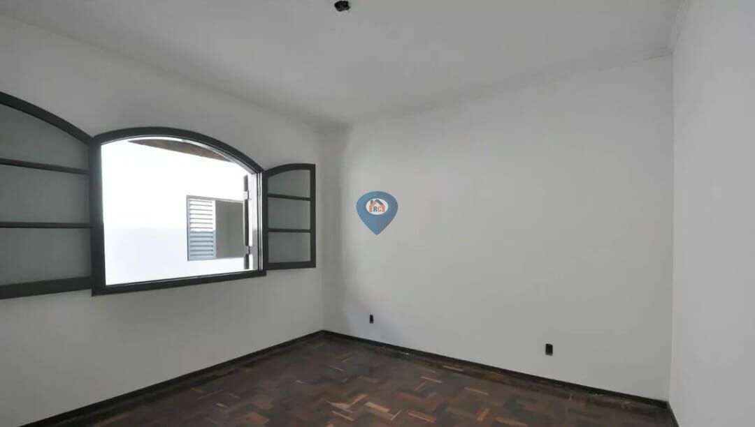 Sobrado à venda com 5 quartos, 266m² - Foto 21