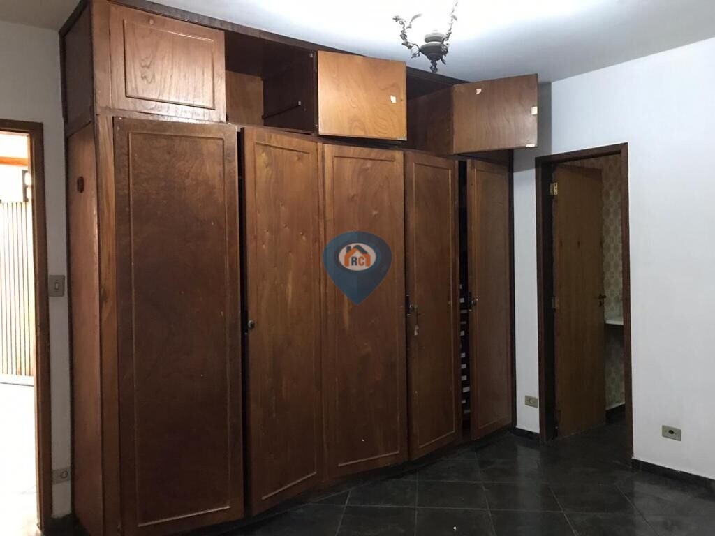 Casa para alugar com 4 quartos, 573m² - Foto 5